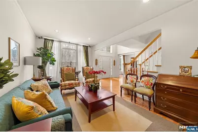 48 Bovensiepen Court, Roseland, NJ 07068 - Photo 5