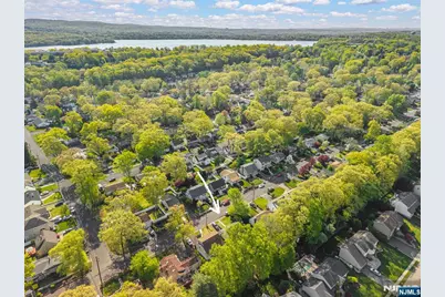 225 Linden Road, Wayne, NJ 07470 - Photo 3