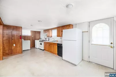 225 Linden Road, Wayne, NJ 07470 - Photo 33