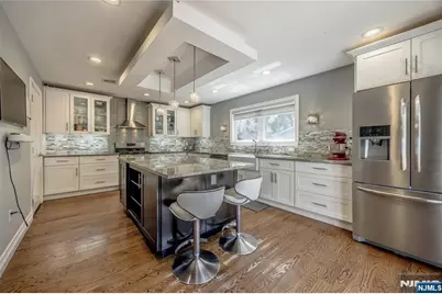 82 Monroe Avenue, Cresskill, NJ 07626 - Photo 5
