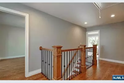 82 Monroe Avenue, Cresskill, NJ 07626 - Photo 19