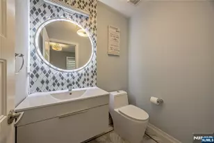 82 Monroe Ave, Cresskill, NJ 07626 - Photo 21