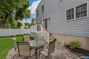 15 Colonial Rd, Tenafly, NJ 07670 - Photo 9