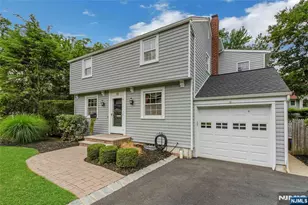 15 Colonial Rd, Tenafly, NJ 07670 - Photo 5