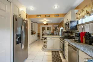 324 Franklin Turnpike, Mahwah, NJ 07430 - Photo 9