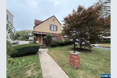 267 Park, Nutley, NJ 07110 - Photo 3