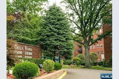 2350 Linwood Avenue 2H #2H, Fort Lee, NJ 07024 - Photo 1