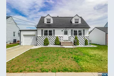 40 South Drive, Rochelle Park Township, NJ 07662 - Photo 1