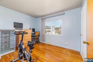 40 South Dr, Rochelle Park Township, NJ 07662 - Photo 5