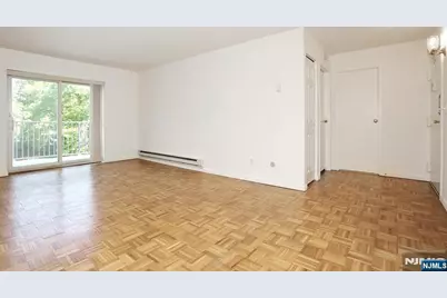 550 Fairview 312 #312, Westwood, NJ 07675 - Photo 23