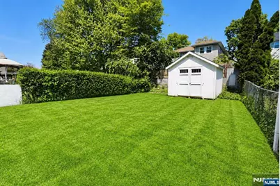65 Almira Street, Bloomfield, NJ 07003 - Photo 27