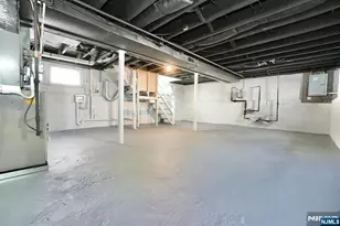 65 Almira St, Bloomfield, NJ 07003 - Photo 25