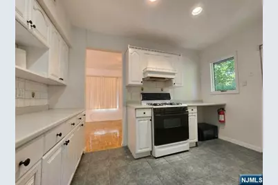 26 7th Street B #B, Cresskill, NJ 07626 - Photo 11