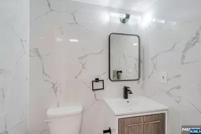7004 Blvd East 31D #31D, Guttenberg, NJ 07093 - Photo 11