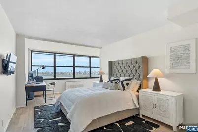 7004 Blvd East 31D #31D, Guttenberg, NJ 07093 - Photo 5
