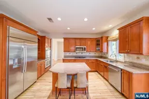 270 Marietta St, Englewood Cliffs, NJ 07632 - Photo 7