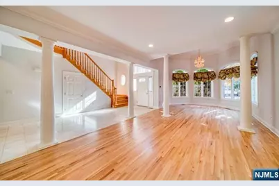 270 Marietta Street, Englewood Cliffs, NJ 07632 - Photo 5