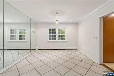 619 Cadmus Court, Teaneck Township, NJ 07666 - Photo 7