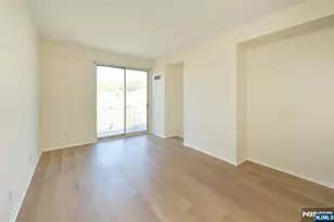 1077 River Ph6, Edgewater, NJ 07020 - Photo 9