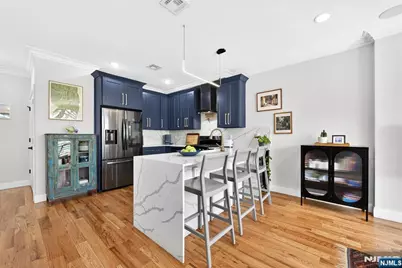 865 Summit Avenue 2 #2, Jersey City, NJ 07307 - Photo 7