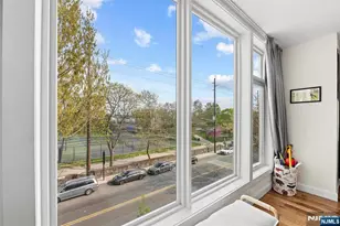 865 Summit Ave 2, Jersey City, NJ 07307 - Photo 11