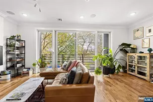 865 Summit Ave 2, Jersey City, NJ 07307 - Photo 5