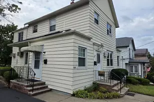 684 Edgewater Ave 2Fl, Ridgefield, NJ 07657 - Photo 1