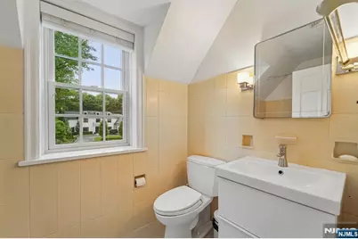 88 Depeyster Avenue, Tenafly, NJ 07670 - Photo 29