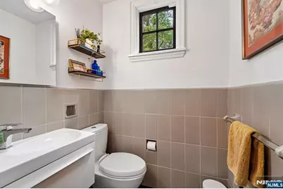 88 Depeyster Avenue, Tenafly, NJ 07670 - Photo 19