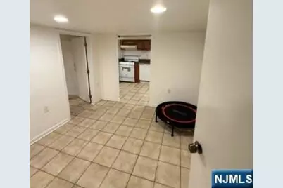 233 Jackson Avenue, Hackensack, NJ 07601 - Photo 3