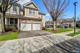 123 Levinberg Ln, Wayne, NJ 07470 - Photo 3
