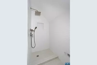 169 Woodward Avenue, Rutherford, NJ 07070 - Photo 37