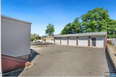 223 Montgomery Street, Bloomfield, NJ 07003 - Photo 3