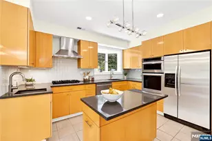 184 Old Short Hills Rd, Millburn, NJ 07078 - Photo 21
