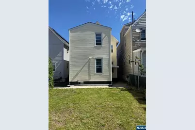 137 Central Avenue, Hackensack, NJ 07601 - Photo 3