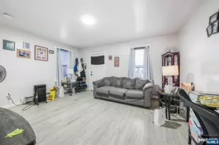 418 10th St, Newark, NJ 07103 - Photo 5
