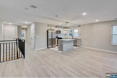 54 Holland Street, Newark, NJ 07103 - Photo 9