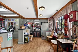 90 Hamburg, Bloomingdale, NJ 07403 - Photo 11