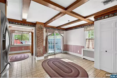 90 Hamburg, Bloomingdale, NJ 07403 - Photo 27
