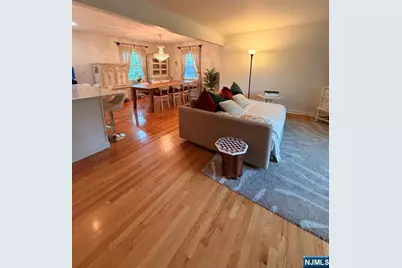 436 Meadowbrook Avenue, Ridgewood, NJ 07450 - Photo 3