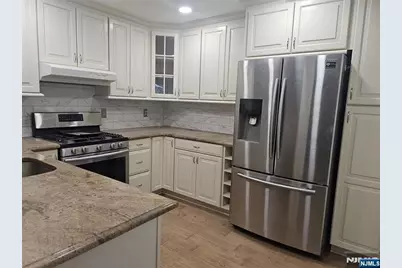 21 Markham Circle, Englewood, NJ 07631 - Photo 3