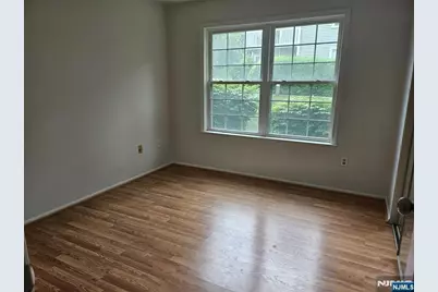 21 Markham Circle, Englewood, NJ 07631 - Photo 5