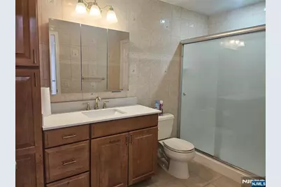 21 Markham Circle, Englewood, NJ 07631 - Photo 7