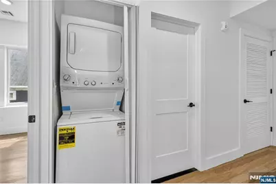 46 Hudson Avenue A #A, Edgewater, NJ 07020 - Photo 21