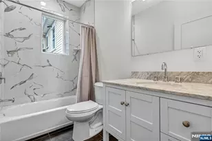 46 Hudson Ave A, Edgewater, NJ 07020 - Photo 9