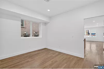 46 Hudson Avenue A #A, Edgewater, NJ 07020 - Photo 7