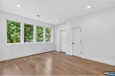 46 Hudson Avenue A #A, Edgewater, NJ 07020 - Photo 13