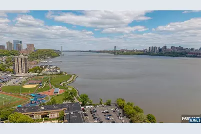 46 Hudson Avenue A #A, Edgewater, NJ 07020 - Photo 29