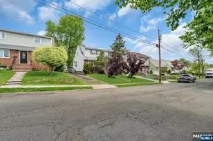 123 Summit Ave, Elmwood Park, NJ 07407 - Photo 7
