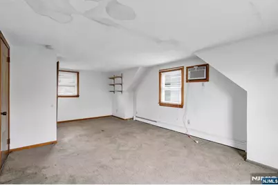 123 Summit Avenue, Elmwood Park, NJ 07407 - Photo 37